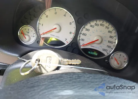 2004 Jeep Liberty Limited z USA, uszkodzony, nr VIN 1J4GL58K04W320182